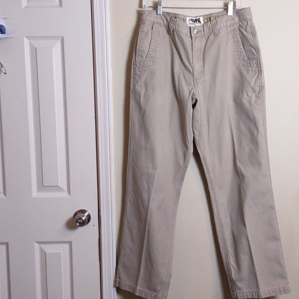 Mountain Khakis Jackson Hole Wyoming Men's work/hiking Pants Size 35X 32